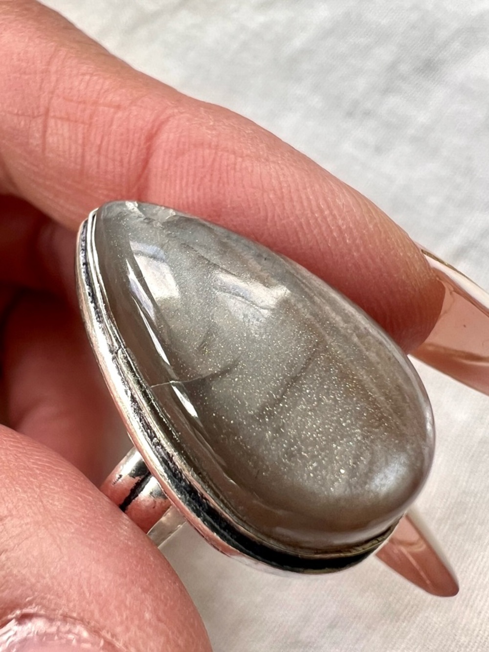 925 LUNAR GLOW! Chocolate Flash Moonstone Ring 8.5